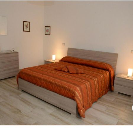 Appartamento A 2,5 Da Lecce Merine ภายนอก รูปภาพ